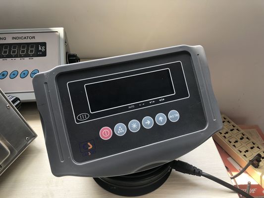 6 - شاشة عرض رقمية LCD